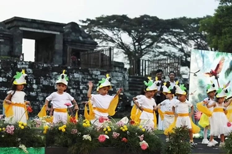 Perayaan Kelulusan Siswa The Lilliput World yang Tak Terlupakan di Istana Keraton Ratu Boko - Krjogja